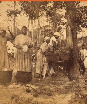 Washing camp. 1870?-1885? [187-]