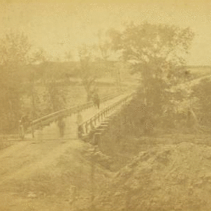 Chesterfield Bridge on North Anna, Va., with rebel redoubt in the distance, carried by the 2nd Corps under Gen. Hancock, 23rd May, 1864. 1862-1865