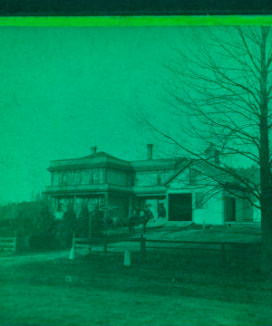 [A hotel(?) in Athol with stables.] 1865?-1885?