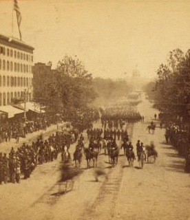 Sherman's Grand Army. Looking up Pennsylvania Avenue from the Treasury buildings. Maj. Gen. Jeff. C. Davis and staff and 19th Army Corps passing in review. 1861-1865