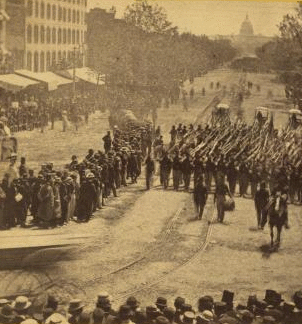 Sherman's Grand Army. Looking up Pennsylvania Avenue from the Treasury buildings, during the passage of the 20th Army Corps. 1861-1865