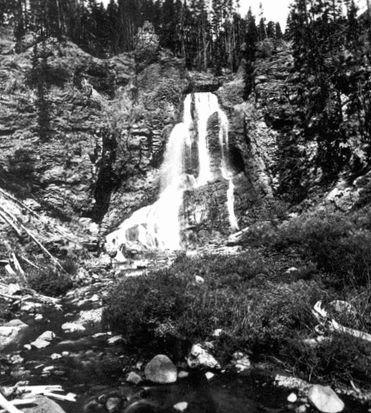 Yellowstone National Park, Wyoming. Crystal Falls on Cascade Creek. 1871. U.S. Geological and Geographical Survey of the Territories (Hayden Survey).